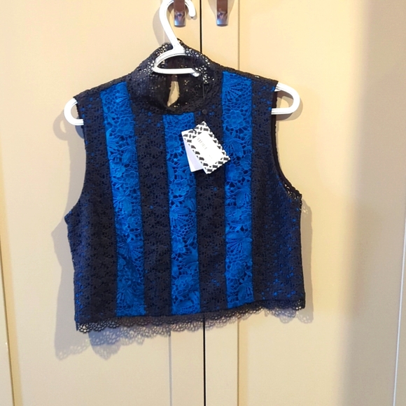 DVF NWT lace crop sleeveless top. Royal Blue and black. Size 10. - Picture 6 of 16